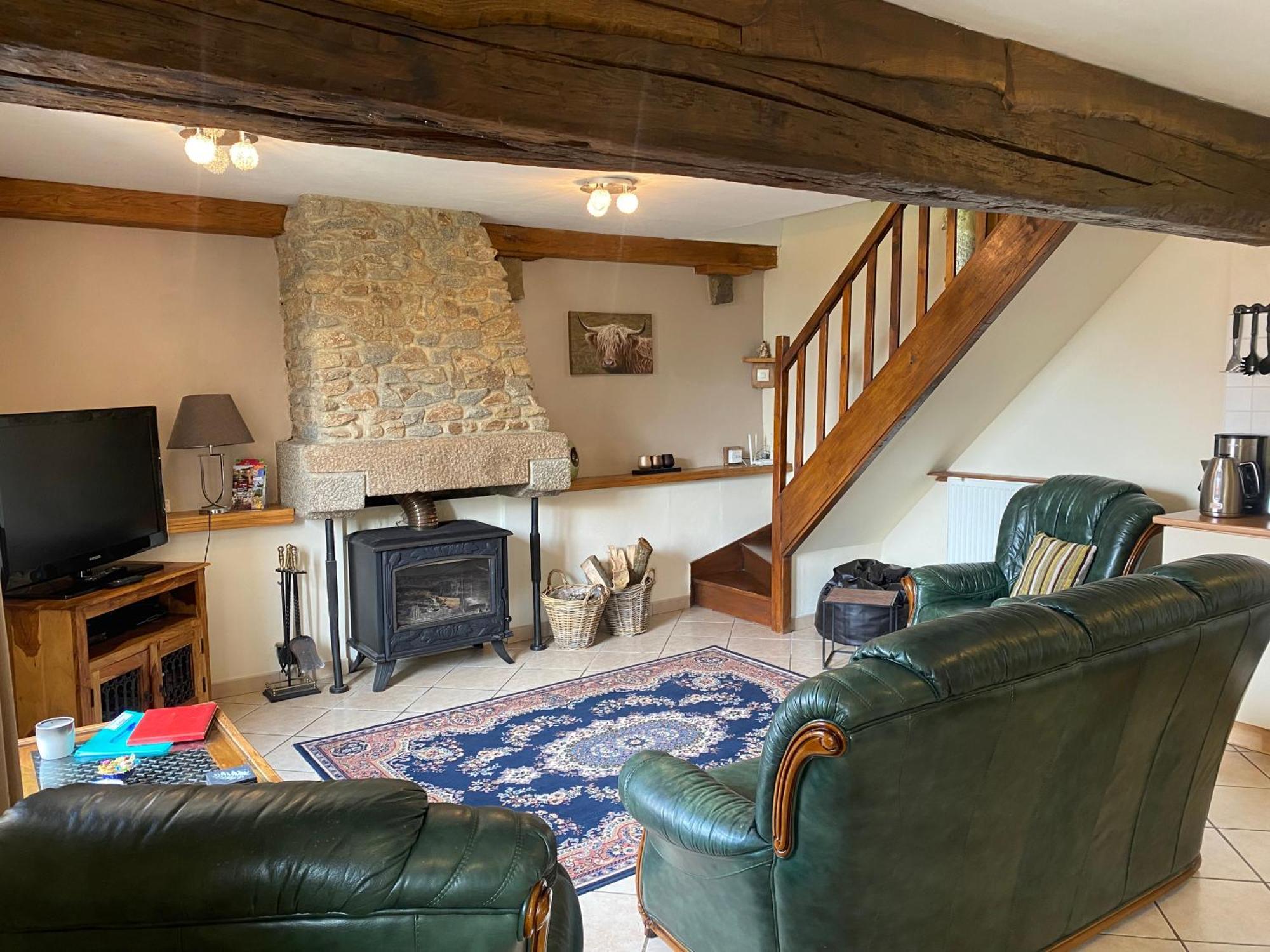 The Gingerbread House Cottage Beauficel Extérieur photo